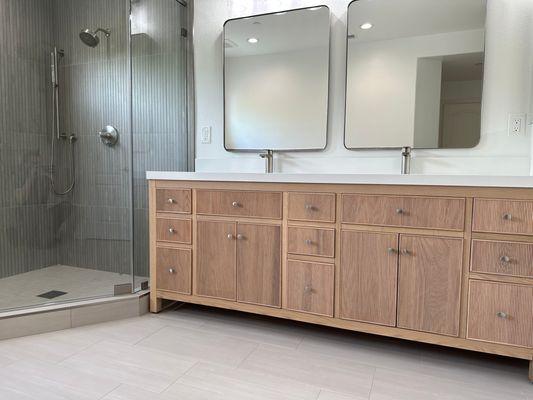 Complete master bathroom remodeling by Pulsar Construction Inc. Redondo Beach, 90278