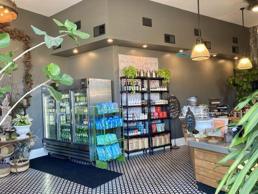 Beautiful plant-based cafe & mercantile