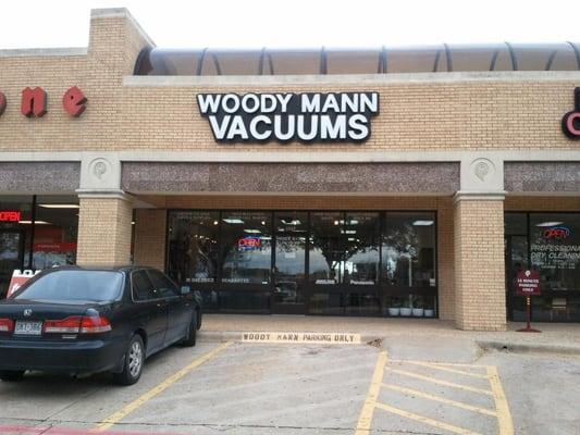 Woody Mann Vacuums