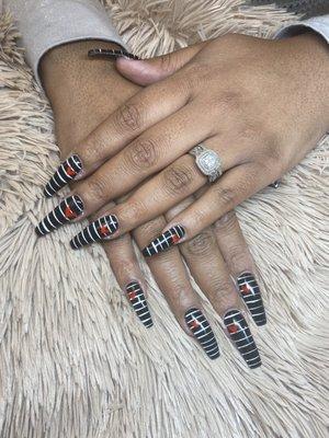 https://nailsbykatybooking.as.me/