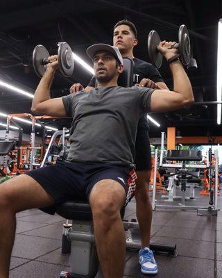 Coach Matteo and Rohan on shoulder day.