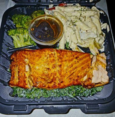 Salmon with jerk pasta and garlic broccoli    Honey garlic sauce