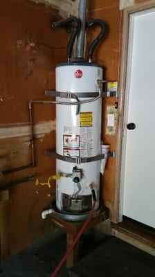 40 gallon water heater replacement. *Before