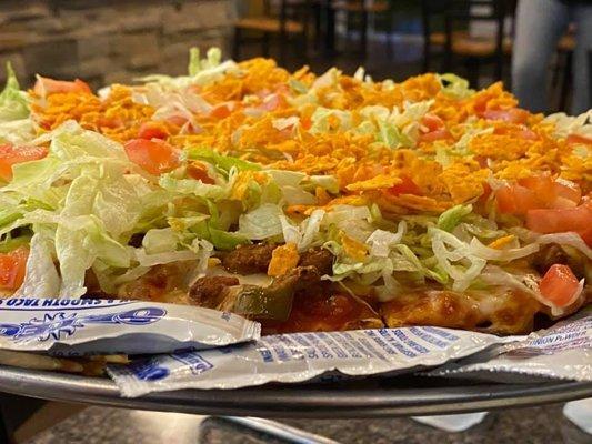 Baja Taco on thin crust