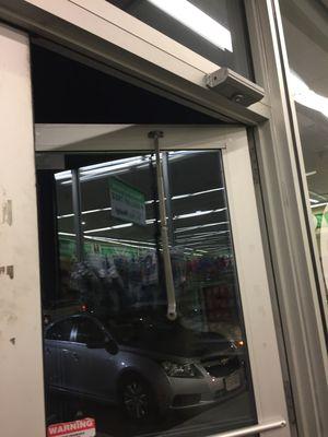 Framingham Dollar Tree -- 24 Blandin Avenue, Framingham      Broken Door..... typical