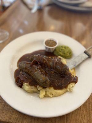 Classic Bangers & Mash