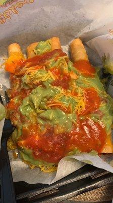 5 Rolled Tacos Cheese with Guacamole