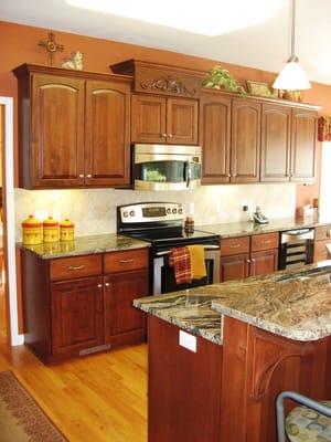 Kitchen Cabinetry Refaced in Alder!