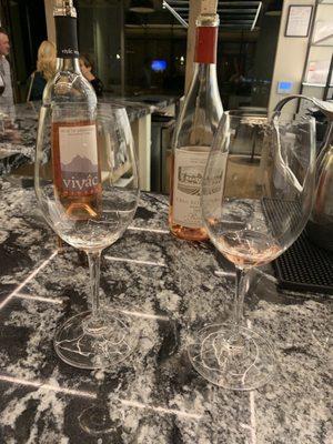 Casa Rodeña wins the War of the Rosés!