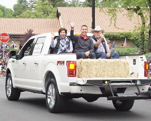 Dr. Dave, wife and son at the Healdsburg parade