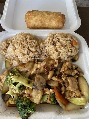 L6. Kung Pao Chicken Lunch Special