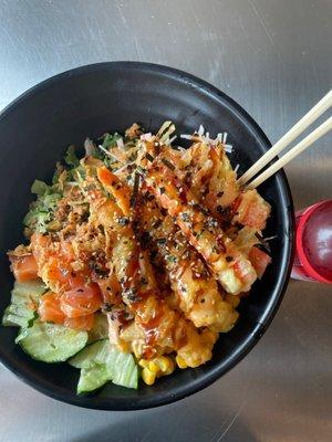 SALMON POKE Shrimp tempura