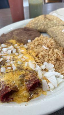 Cheese enchiladas with crispy taco