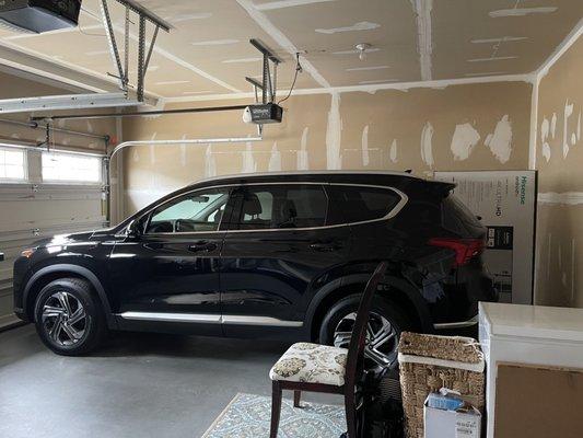 2022 Santa Fe SEL - Fits perfect in my garage!