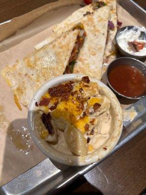 Brisket quesadilla with bacon Mac n cheese