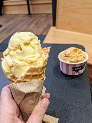 Lemon bar cone and salted caramel