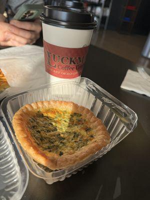 Spinach quiche and coffee