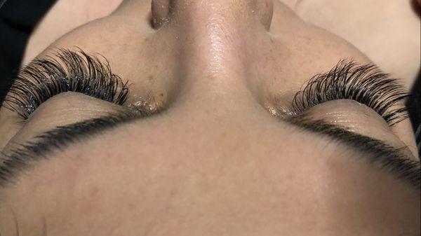 Hybrid lashes @skinfrenzy