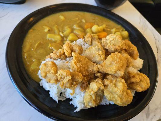 Curry, rice karaage