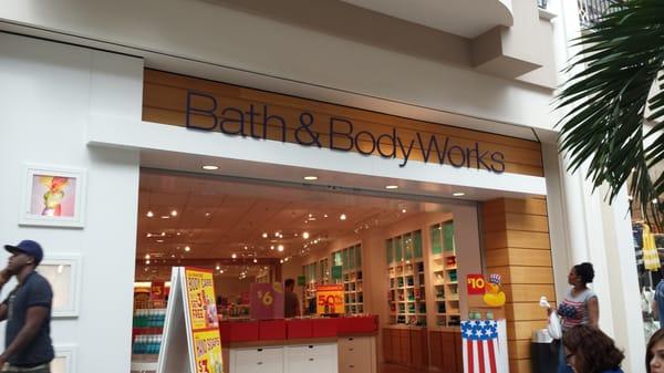 Bath & Body Works in Carolina Place