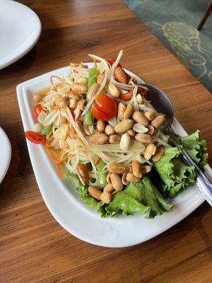 Papaya House Salad