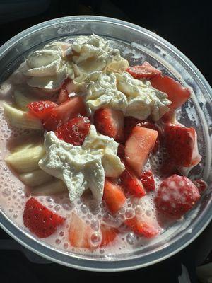 Strawberry Banana Bowl