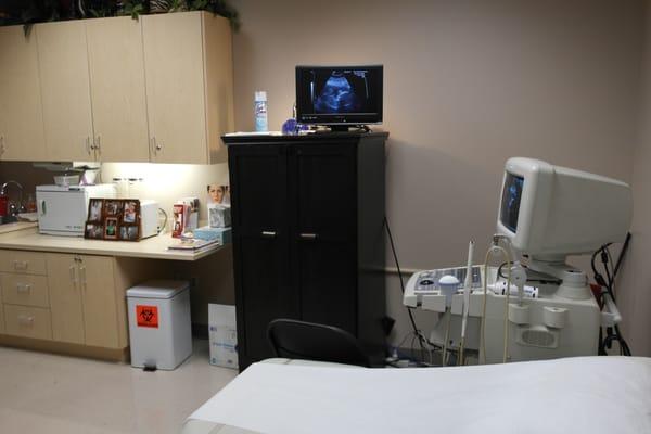 New Experience also offers ultrasounds on site for expecting mothers. Our ultrasound machine is the highest quality.