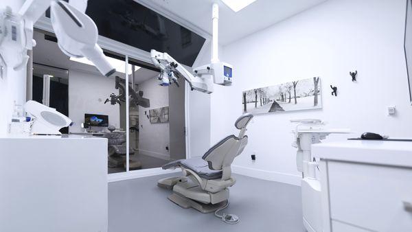 Our private treatment suites are equipped with the latest advancements in healthcare, including Intra-oral cameras.