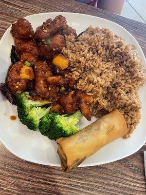 L14. Orange Chicken Lunch Special