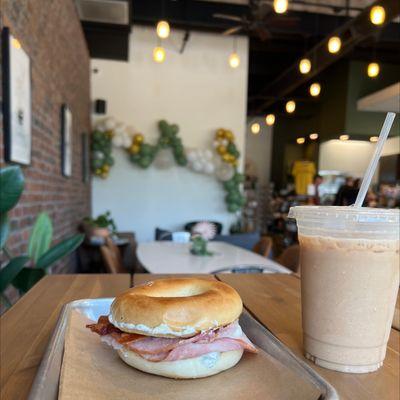 The brunch with a chocolate strawberry latte