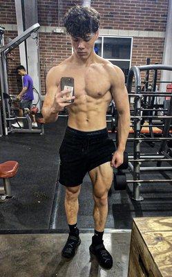 Some shredded young lad at the gym.