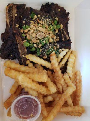 BBQ short ribs, includes fries