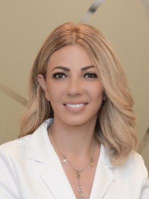 Parizad Seraj, DDS