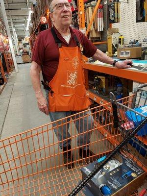 This is DON, full of knowledge & happy to share it! Great at explaining what you need to get the job done. Knows where everything is, too.