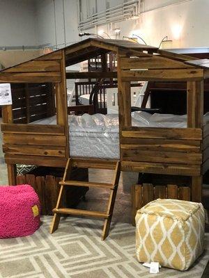 Treehouse Bunk Bed.  SOLID WOOD!