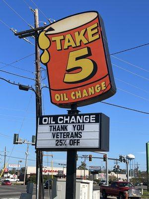 Take 5 Oil Change