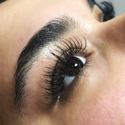 Classic lashes