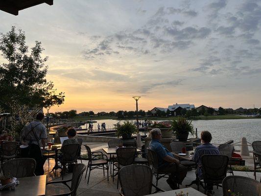 Outdoor seating by the lake.