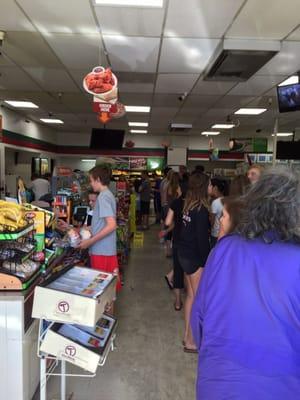 7-11-2015 Free Slurpee day