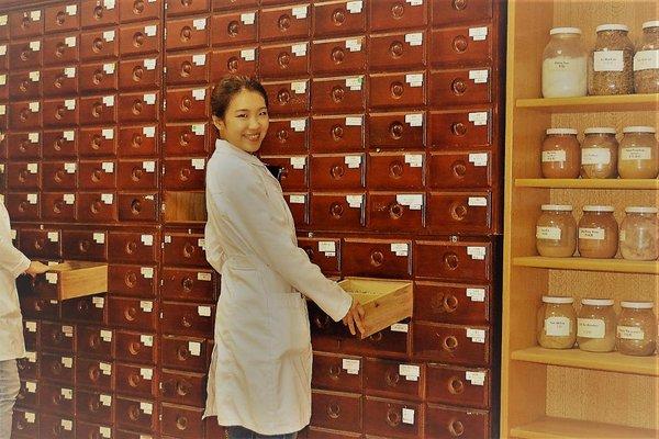 Traditional Chinese Medicine Pharmacy