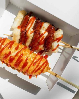 Corndog and rice cake sausage skewer