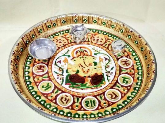 Puja decorative plates in all sizes.