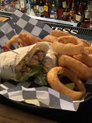 Spicy/sweet salmon wrap w/onion rings