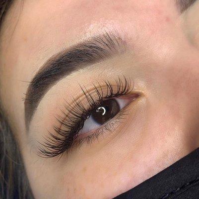 Classic Natural Set Eyelash Extensions