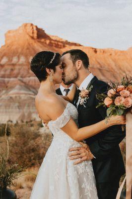 Kanab Utah Adventure Elopement on steroids