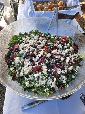 berry salad with candied walnuts and feta