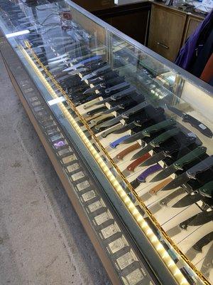 100s of knives