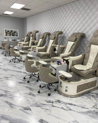 Modern Nails Spa