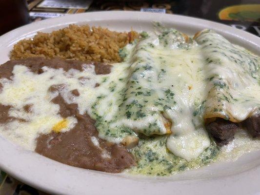 Enchilada de cilantro