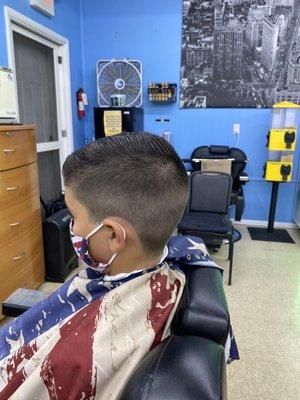 Fade scissor cut